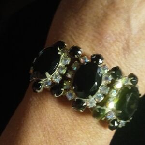 Juliana D&E clamper bracelet vintage black & Arora borealis stones .